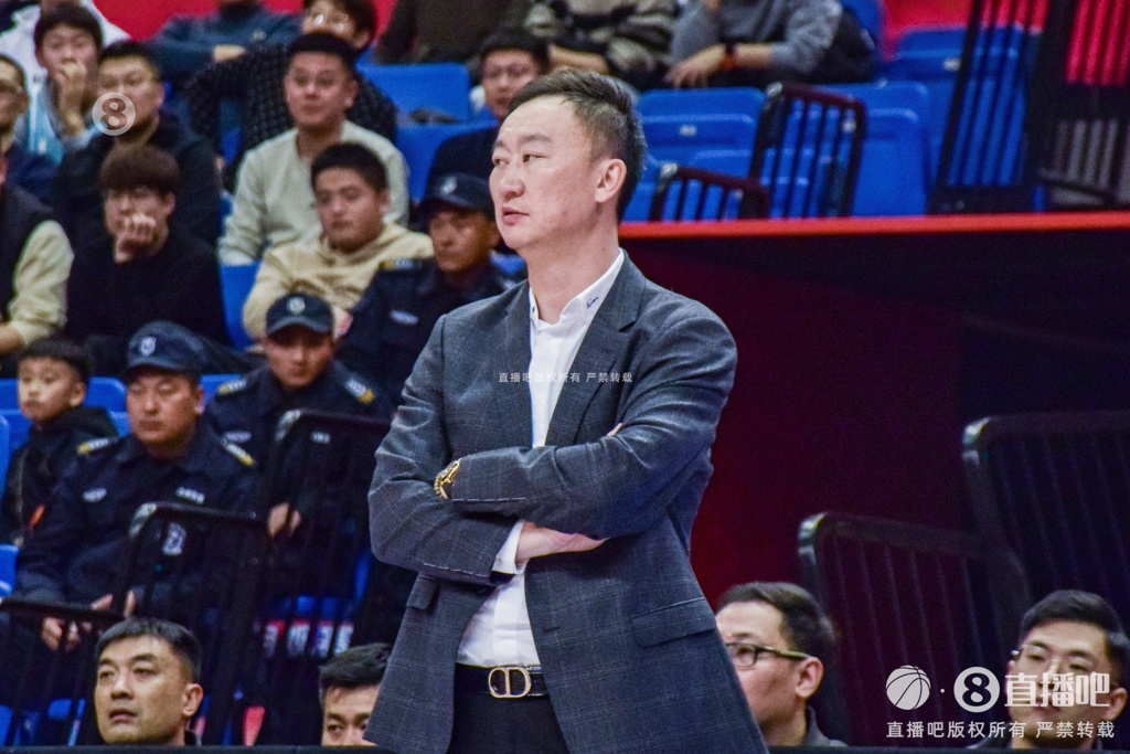 青岛小伙子们国庆假期练兵忙！球队一天两练、一周放假一天